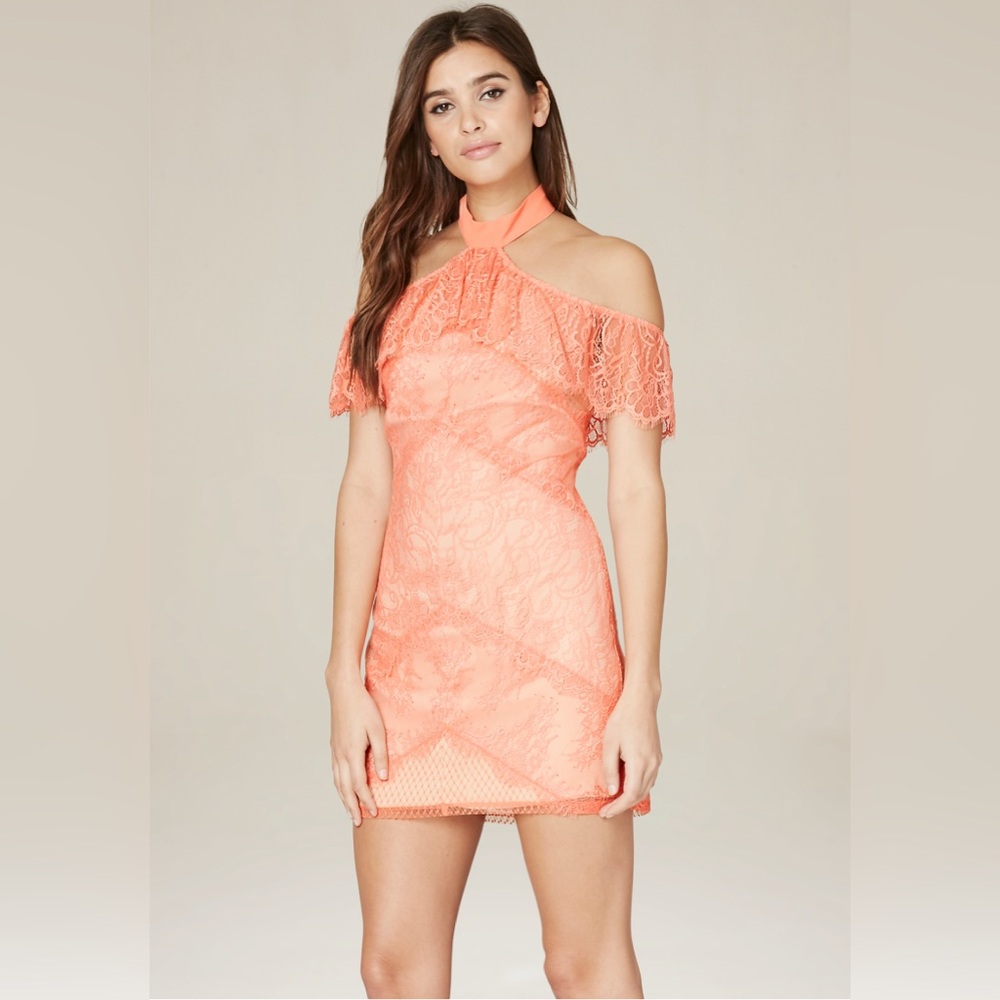 Bebe Y2K Kendall Coral Peach Ruffle Off Shoulder Lace Bodycon Mini Dress Size 4